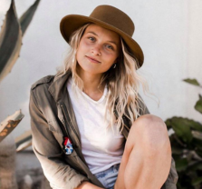 Emily Brimlow with Macy Todd at The Wayfarer