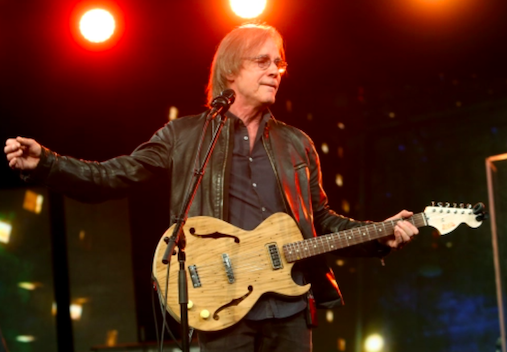 Jackson Browne at the Pacific Amphitheatre in Costa Mesa Jackson Browne at the Pacific Amphitheatre in Costa Mesa