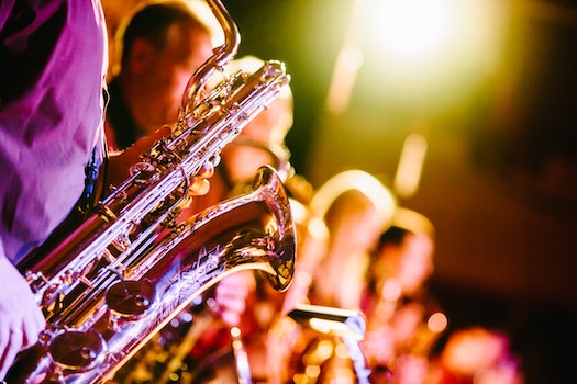 Summer Jazz: Mon David Quartet featuring Tateng Katindig on Piano * Charmaine Clamor Summer Jazz: Mon David Quartet featuring Tateng Katindig on Piano * Charmaine Clamor