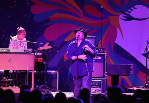 Blues Traveler and Gin Blossoms at Pacific Amphitheatre Blues Traveler and Gin Blossoms at Pacific Amphitheatre