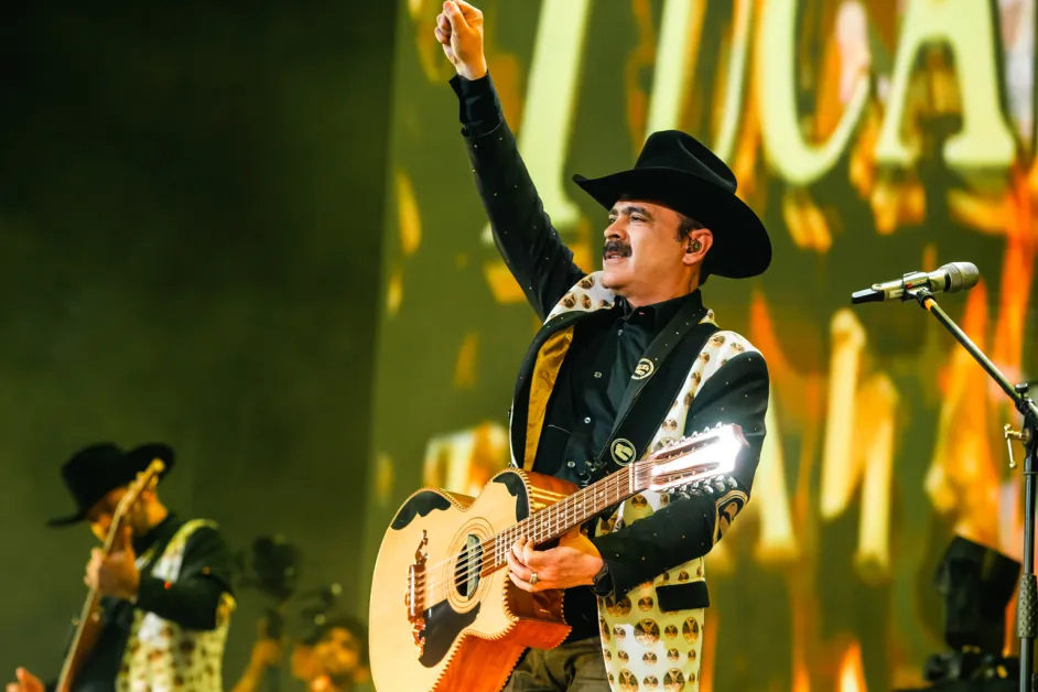 Los Tucanes de Tijuana at Pacific Amphitheatre